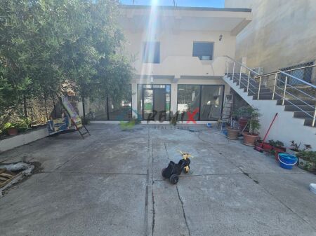 BUSINESS PREMISES FOR RENT NEAR THE RED CROSS - DURRËS