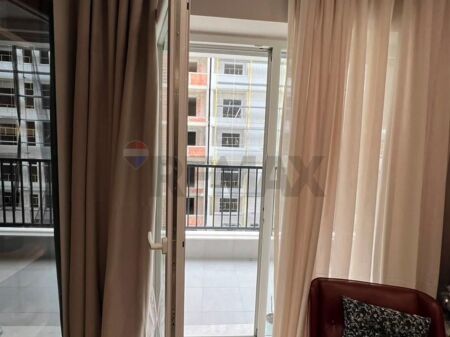 2+1+2 for rent, Univers City