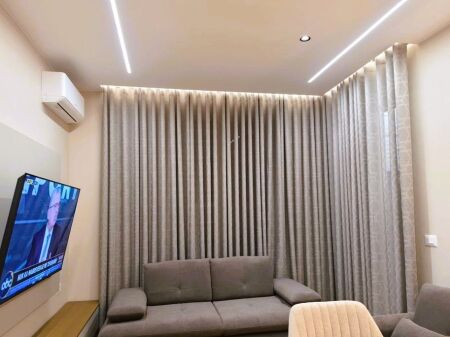 Apartament 1+1+P për Qira tek Ish Blloku, Tiranë - 750€