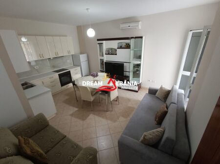 Affittasi piano villa 1+1 ad Astir (ID 4251459)