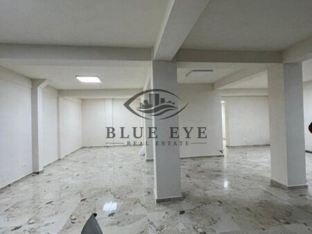 Shop 1+1 For Rent in Kryqi i Kuq, Durres