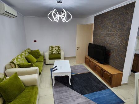 Apartament 2+1 me qira – Rruga Ali Visha, pranë Qytetit Studenti !