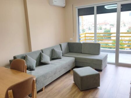Apartament me qera 1+1 - 📍Laprake, kompleksi E88 , prane karburant Kupola