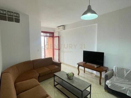 Apartament 2+1 Me Qira në Qendrën e Durrësit !