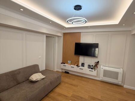 🏡 APARTAMENT ME QERA 1+1 + BALLKON +POST PARKIMI FLAG SHIP CENTER DURRES