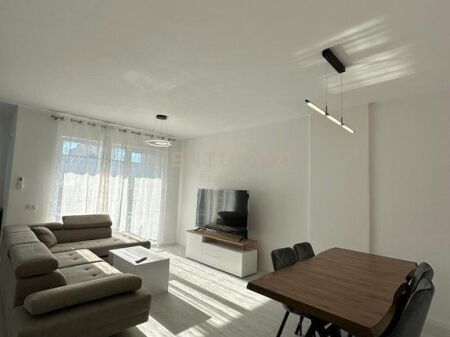 Apartment 3+1+2 for rent near Durres Industrial Market