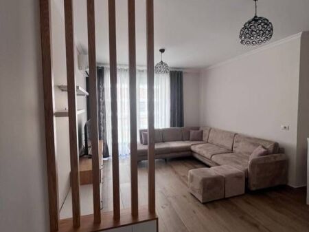 Jepet me qira apartament 2+1+2 ne Fiori Di Bosko!
