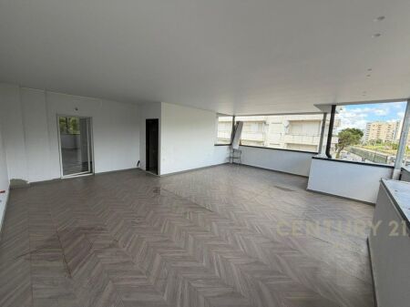 EXCLUSIVE! PAPAFINGO 1+1 FOR SALE WITH VERANDA NEAR THE ROCK OF KAVAJA!