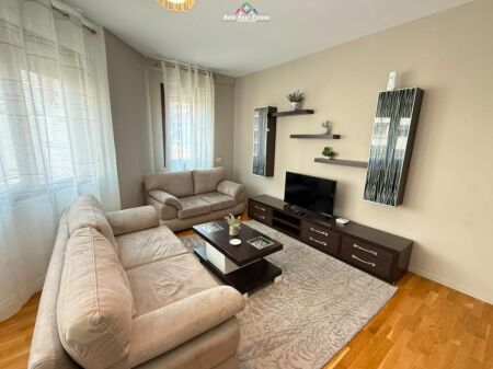 Appartamento in Affitto 2+1+posto auto in Via Barrikadave (ID B2201941) Tirana