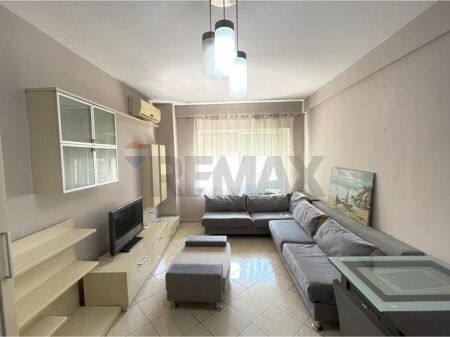 FOR RENT 1+1 NEAR CONTACT