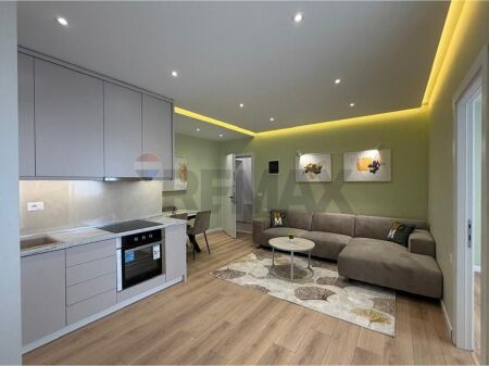 Apartament - Për Shitje - Myslym Shyri, Tiranë(ID: 530491011-217)