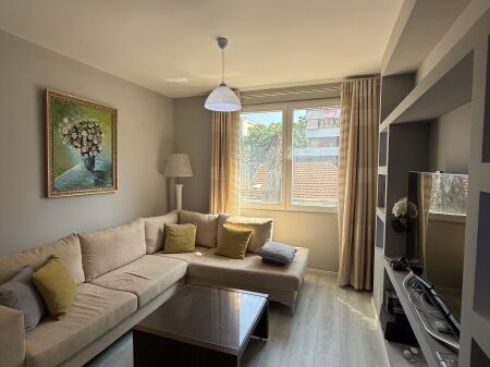 Prane Pazarit Te Ri, Shitet Apartament 1+1 I Sapo Investuar!