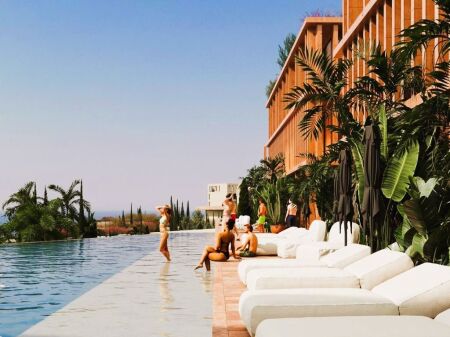 🏖️ Sun Palace – Apartament 1+1 në Shitje ne Palase, Dhermi🏊‍♀️