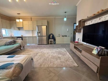 Apartament Per Shitje 2+1 Tek Rruga e Dibres (ID B120876) Tirane