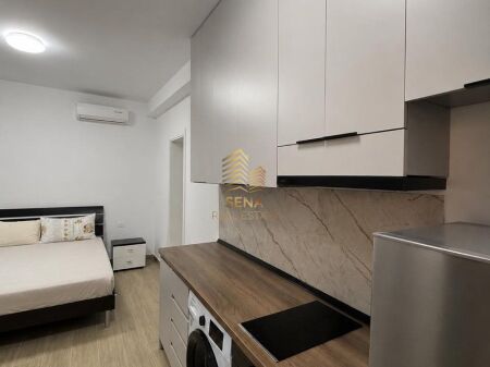 Rent, studio apartment, 5 May, 35,000 Lek/month
