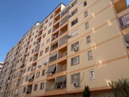 Garsoniere 1+1 ne shitje ne Astir