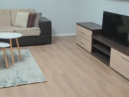 Jepet me qira apartament 2+1