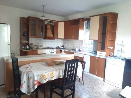 🏡 Jepet me Qera Hyrje 2+1 në Qytet Student, 450 mije leke