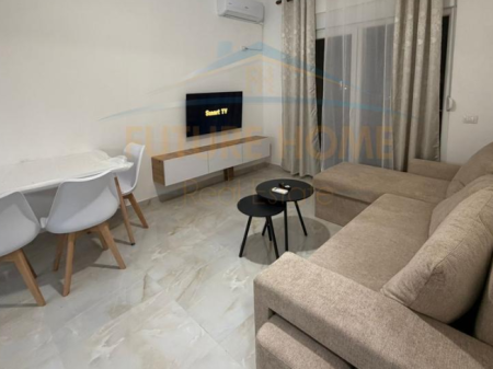Qera, Apartament 1+1+Post Parkimi, Unaza e Re. UNA61893