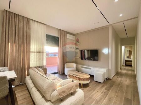 APARTMENT 2+1+PARKING SPACE FOR RENT AT THE DELIJORGJI COMPLEX