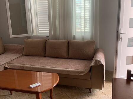 Appartamento 1+1 in affitto – Jordan Misja (vicino ai binari del treno) !