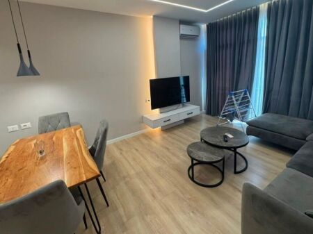 Apartament luksoz me qira ne Yzberisht.