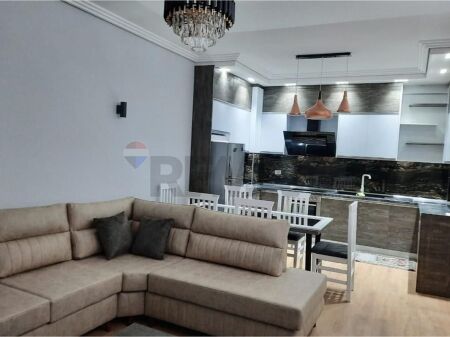 Apartament per qira 2+1+2 Green City