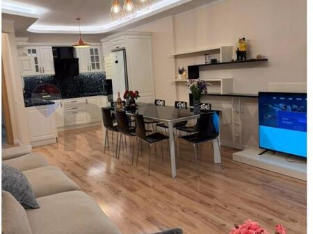 Apartament 2+1+2 me qera Komuna e Parsit