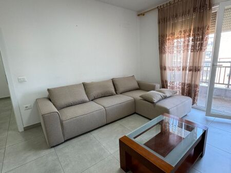 1+1,te vila L 2 astir,me parkim,500 euro