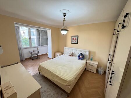 Appartamento 1+1+1 Balcone In Affitto