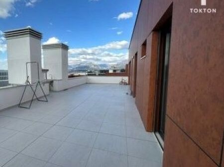 IN VENDITA, APPARTAMENTO 2+1+2+ VERANDA, COMPLESSO URBAN GATE, ASTIR, TIRANA