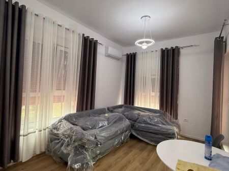 Appartamento in affitto 1+1 - 📍Ali Demi, complesso Kadiu 420 mila lek