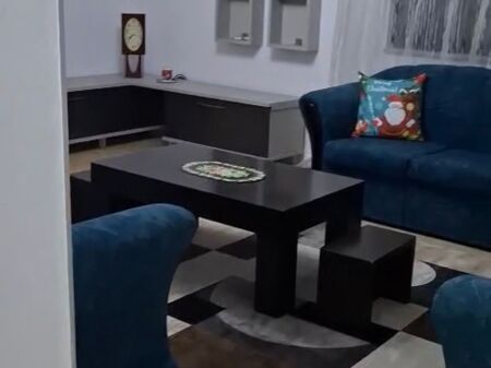 2+1, 4th floor without elevator, ballet school, 190,000 euros