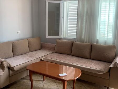 ‼️ Apartament 1+1 për Qira – Jordan Misja, pranë Stacionit të Trenit