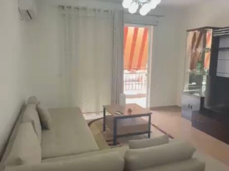 Qera, Apartament 2+1+2,  Rruga e Kavajes Tirane 830€