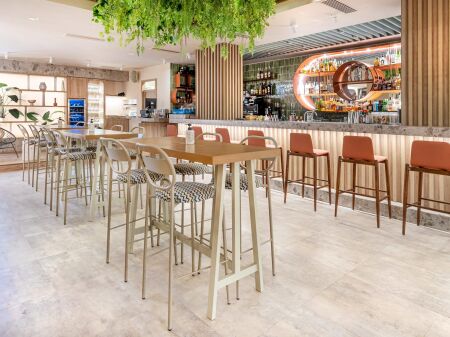 BAR RESTAURANT FOR RENT NEAR WILLSON SQUARE (ILLUSTRATIVE PHOTO)