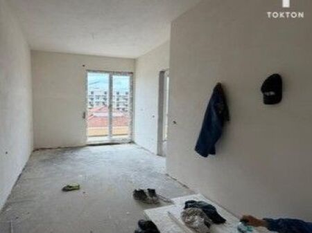 SHITET, APARTAMENT 1+1, RRUGA E GJUZËVE, GOLEM
