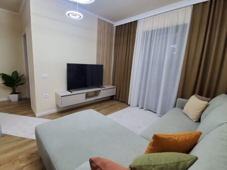 📌Jepet me Qira Apartament 1+1 – Liqeni i Thatë