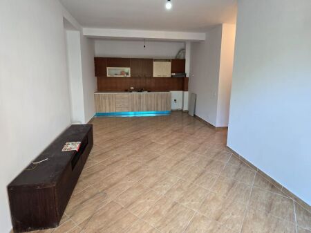 📌 Apartment 2+1+2 for Rent in Astir – Ideal for Living or Office