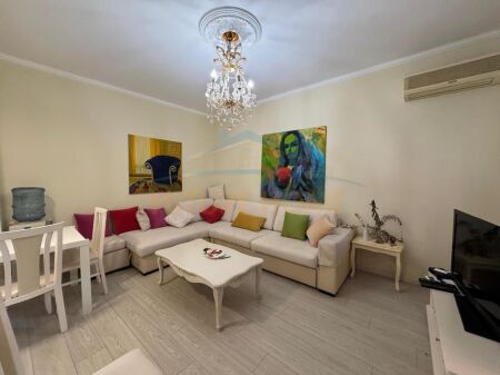 For rent, 2+1 Apartment, Court, Durres.