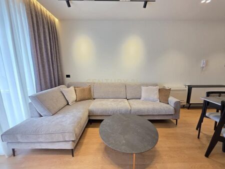 Apartament Modern 2+1+2 per Shitje ne Fiori di Bosco