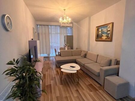 Apartment 2+1 for sale at Komuna e Parisit 295,000 €
