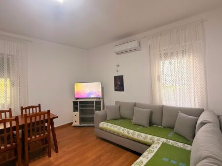 1+1,kopshti zologjik liqeni,650 euro