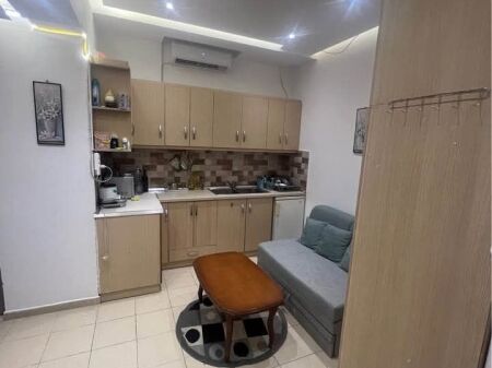 Apartament Studio 1+1+ballkon Me Qira - Liqeni i Thate, Tirane