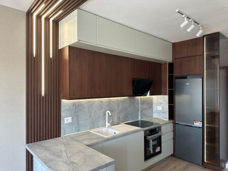 In affitto 1+1 univers city qui 450 euro