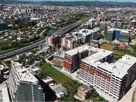 OKAZION!!! Apartament 1+1 per shitje te Kompleksi Sanel, Paskuqan
