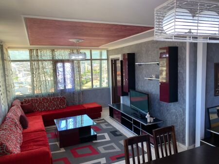 🏡 Jepet Apartament 2+1 te ish Tregu Elektrik, Tiranë