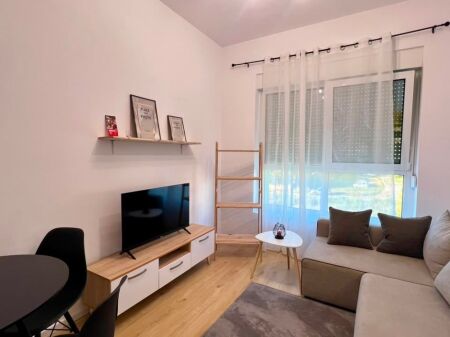 For Rent: 1+1 Apartment 📍Ali Dem (Kadiu Residence) - New Building ✨️ - 40,000 Lek/Month - Area 60m² - 3rd Floor || Never Previously Occupied 🔥