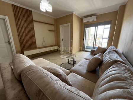 Apartament 2+1 Me Qira te UKD Durrës - 500€ | 93 m²