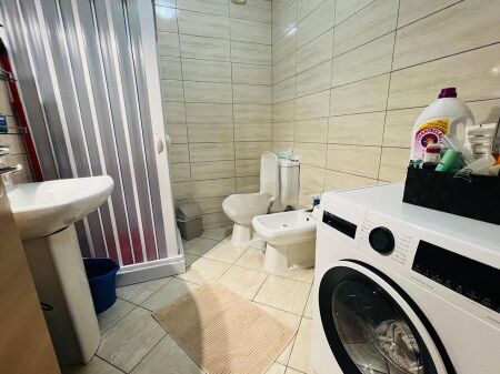 Apartament 2+1+2 Me Qira prane Ish ATSH